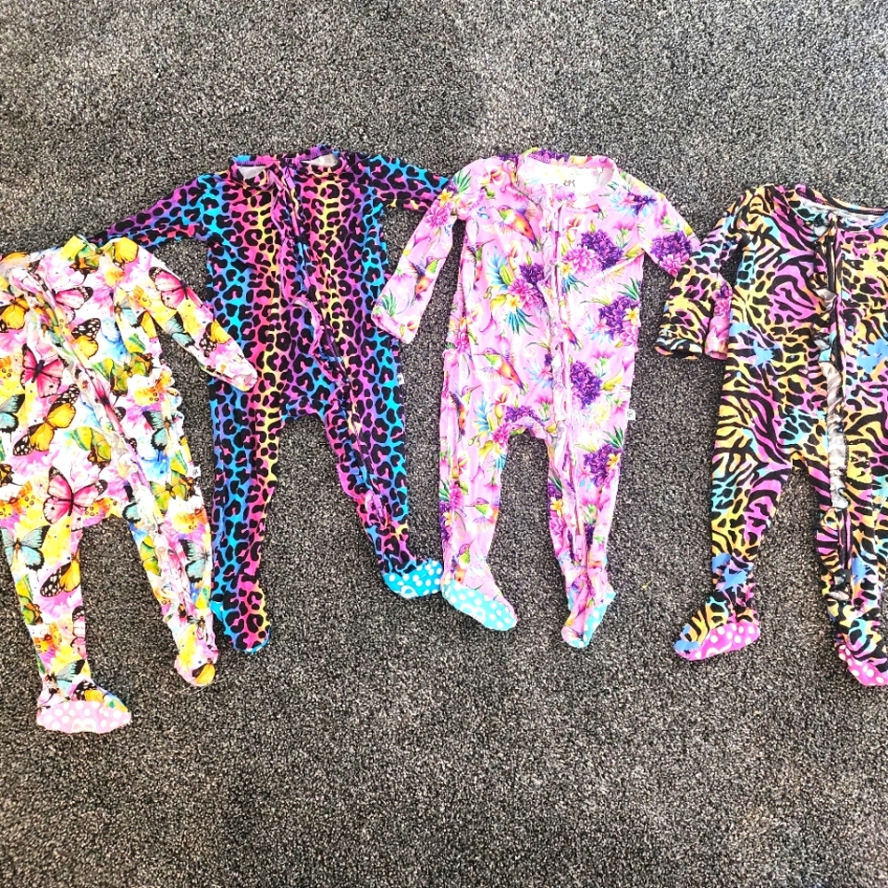 Bums and roses footies (4) size 0-3 months multiple prints